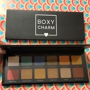 New Boxy Charm EYESHADOW PALETTE  (H)